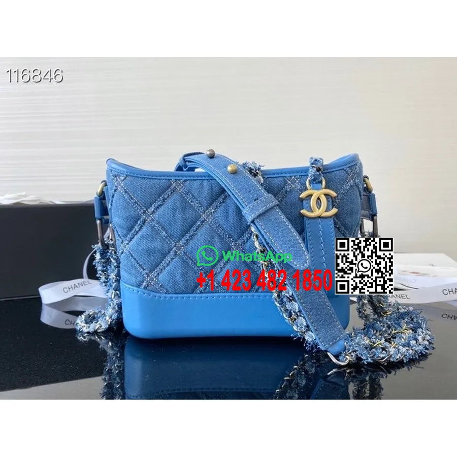 Chanel Denim Gabrielle Hobo чанта 20 см с тъкана дръжка от състарена телешка кожа кол пролет/лято Act 2 2020, светло синьо