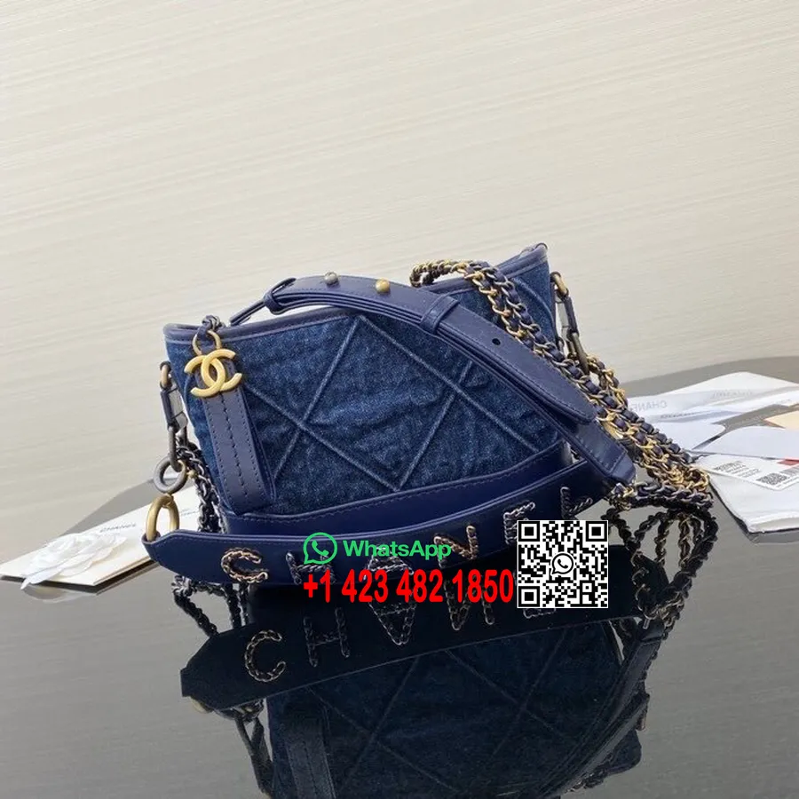 Chanel Denim Gabrielle Hobo чанта 20 см с тъкана дръжка от състарена телешка кожа кол пролет/лято Act 2 2020, тъмно синьо