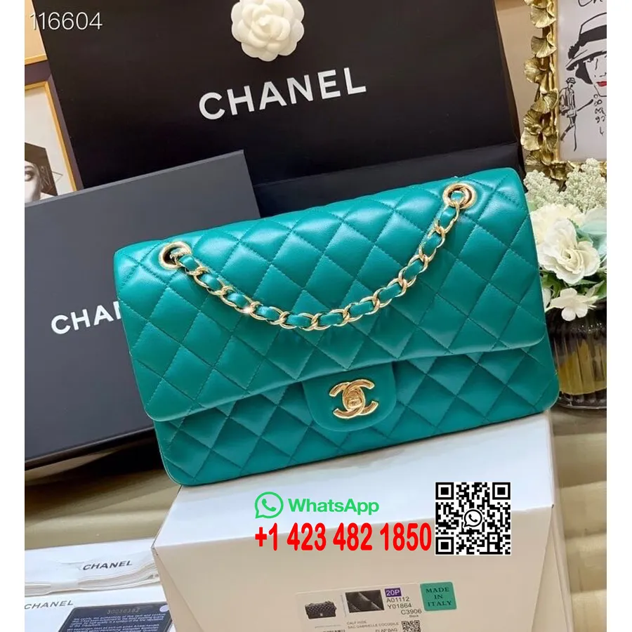 Chanel Klassikaline Klappkott 25cm Kullast Riistvarast Lambanahast Kevad/suvi 2020 Kollektsioon, Sinine