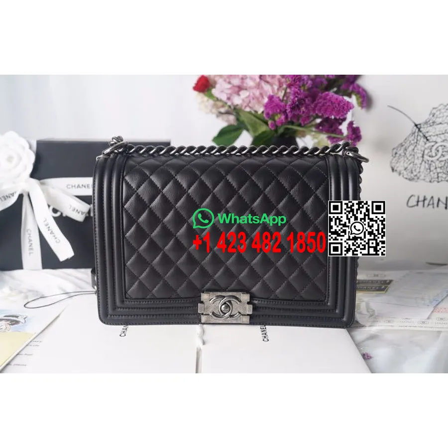 Sac Chanel Leboy 28cm Cuir D'agneau Matériel Argent Antique Collection Printemps/été 2020, Noir