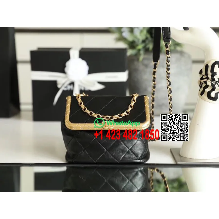 Τσάντα Chanel Kiss Lock 24cm δέρμα αρνιού χρυσό υλικό συλλογή άνοιξη/καλοκαίρι 2020 Act 1, μαύρο