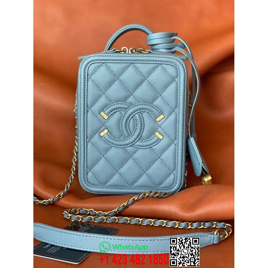 Geantă Verticală Chanel Cc Filigran 18 Cm Feronerie Aurie Piele Caviar Colecția Primăvară/vară 2020, Albastru