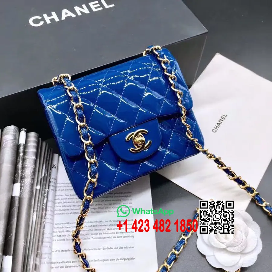 Chanel Bolso Clásico Mini Con Solapa 18 Cm Herrajes Dorados Charol Colección Primavera/verano 2020, Azul Eléctrico