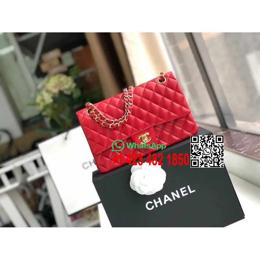 Bolso Clásico Con Solapa Chanel 25 Cm Herrajes Dorados Piel De Cordero Colección Primavera/verano 2020, Rojo