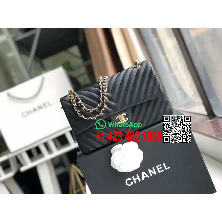 Chanel Chevron Klasická Taška S Chlopní 25 Cm Zlatý Hardware Jehněčí Kůže Kolekce Jaro/léto 2020, černá