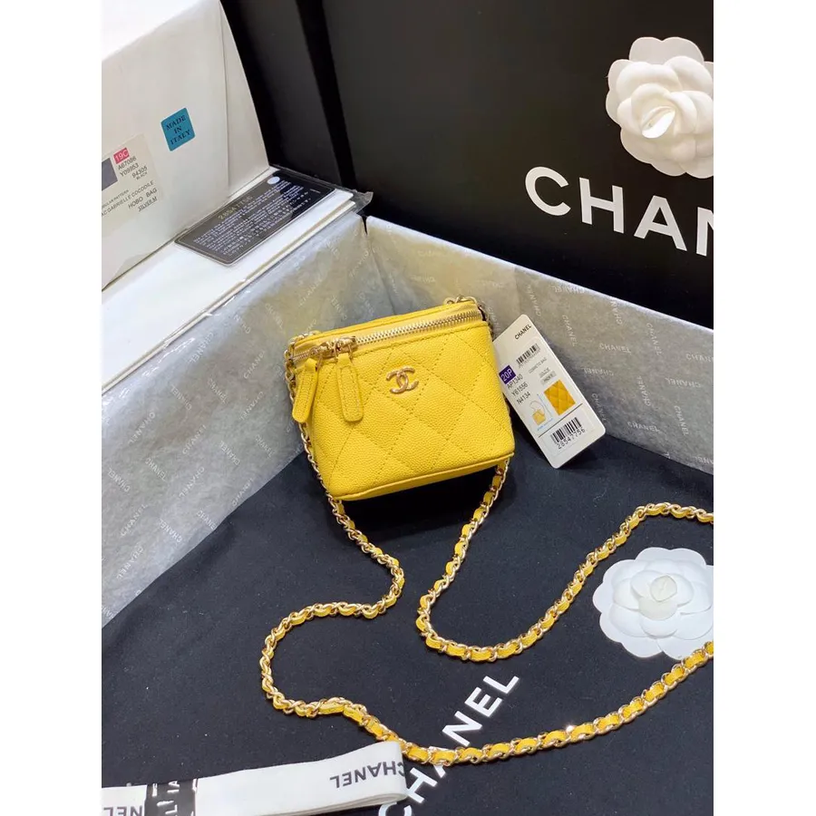 Chanel Mini Neceser Bandolera 10 Cm Herrajes Dorados Piel De Cordero Colección Primavera/verano 2020, Amarillo