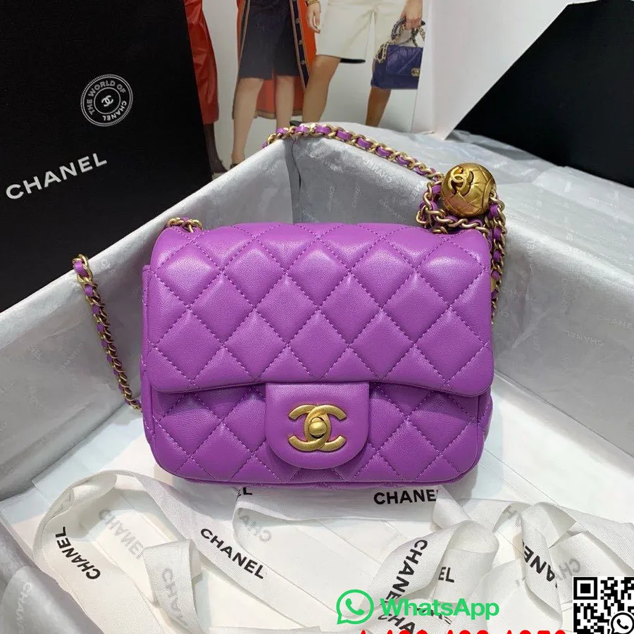 Aba Clássica Chanel Com Corrente Charmosa Com Detalhes Cc Na Bolsa De Alça 18 Cm Couro De Pele De Cordeiro Com Detalhes Dourados