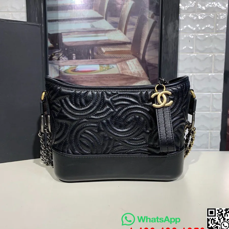 Chanel Camelia Gabrielle Hobo Torba 20 Cm Iz Telečjega Usnja Kolekcija Pomlad/poletje Act 1 2019, črna