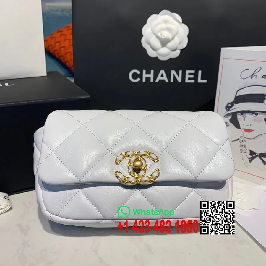 Chanel 19 Taška Přes Pas 18cm Jehněčí Kůže Zlatý Hardware Cruise 2019 Klasická Kolekce, Bílá