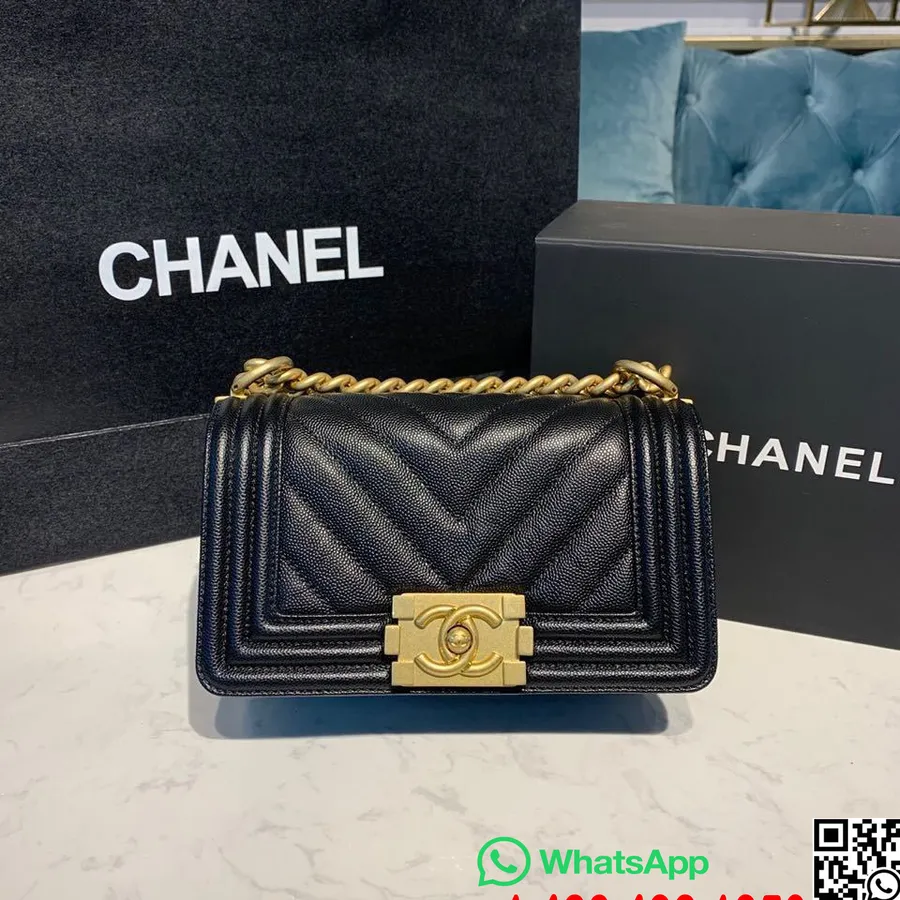 Borsa Chanel Chevron Boy 20 Cm Pelle Di Caviale Hardware Oro Antico Collezione Autunno/inverno 2019 Atto 1, Nera