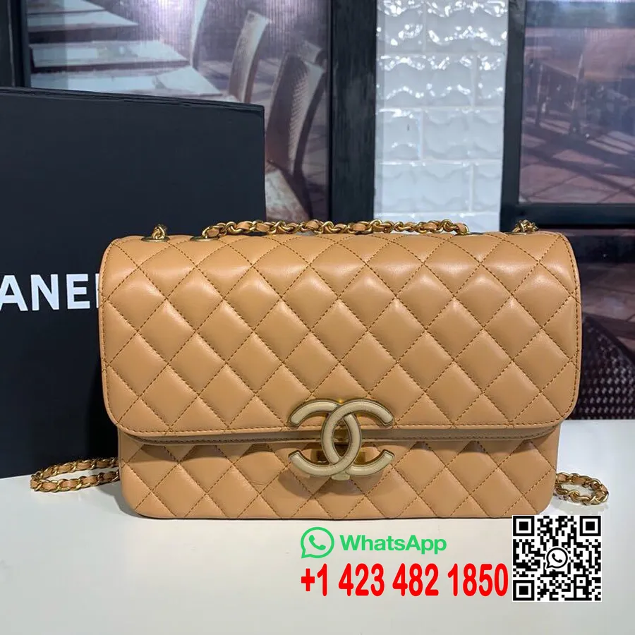 Sac à Rabat Chanel Cc Chic 26 Cm En Cuir D'agneau Collection Pré-automne 2019, Ou