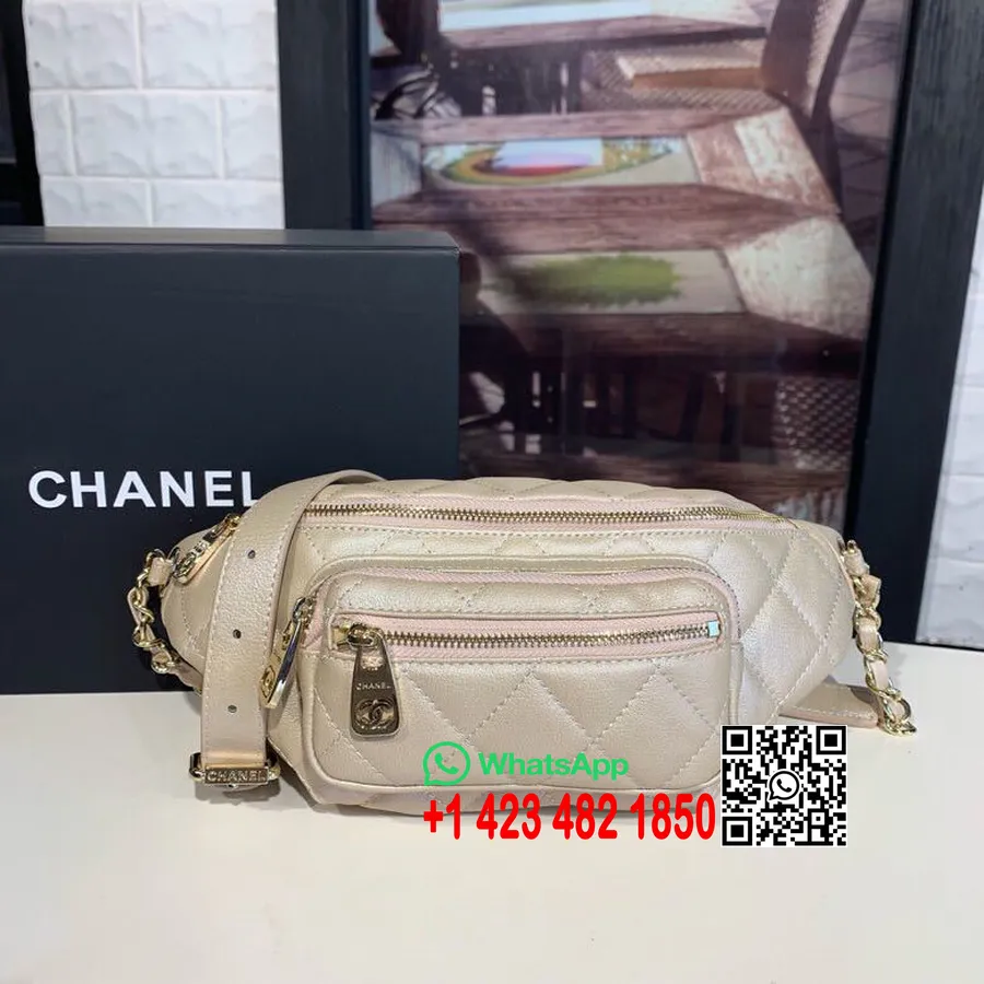 Bolsa De Cintura Chanel 15 Cm Couro De Bezerro Granulado Iridescente Hardware Dourado Primavera / Verão 2019 Coleção Ato 2, Bege