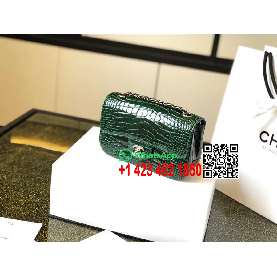 Chanel Mini Bolso Clásico Con Solapa 20 Cm Herrajes Dorados Piel De Cocodrilo Colección Primavera/verano 2019 Acto 2, Verde Oscu