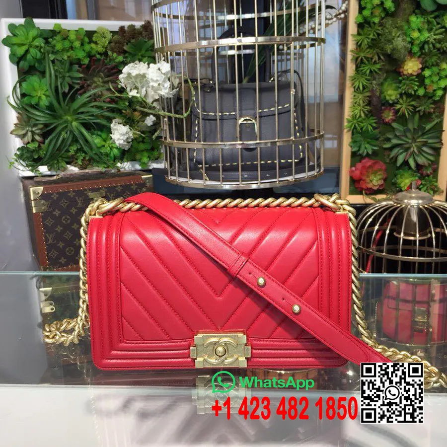 Borsa Chanel Chevron Boy 25 Cm Pelle Di Agnello Pelle Hardware Collezione Dorato Primavera/estate 2018 Atto 1, Rosso