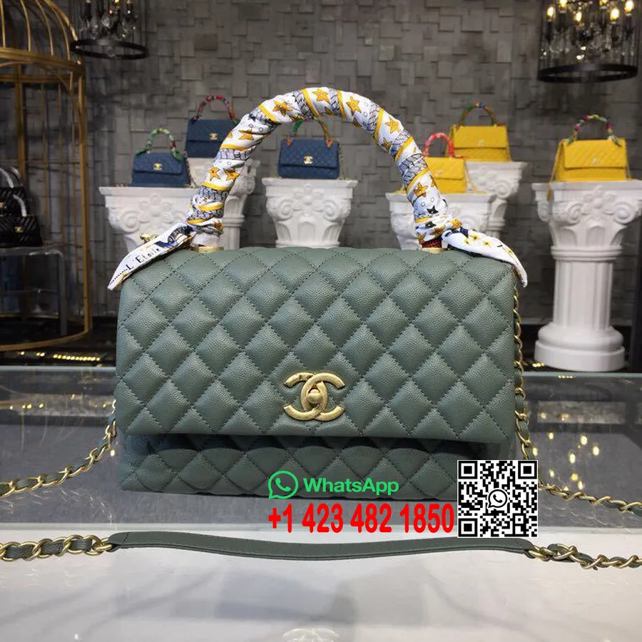 стеганая сумка Chanel с ручкой кокоса, 26 см, с ручкой под ящерицу, зернистая телячья кожа, золотистая фурнитура, весна/лето 201