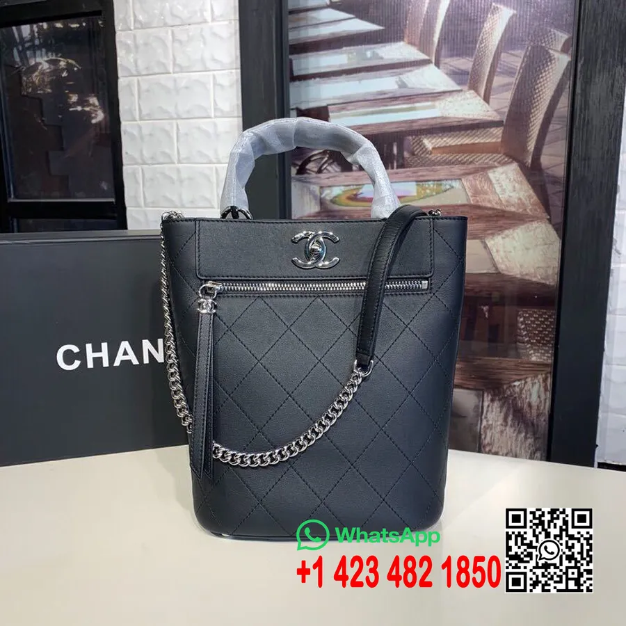 Chanel Bucket Bag 24cm Sudraba Aparatūra Teļa āda Pavasara/vasaras Act 2 2019 Kolekcija, Melna