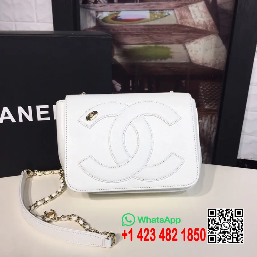 Geantă Chanel Cc Cu Clapă 18 Cm Piele De Miel Hardware Auriu Colecția Primăvară/vară 2019 Act 2, Alb