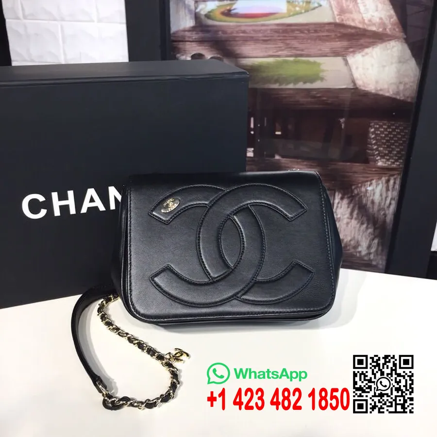 Geantă Chanel Cc Cu Clapă 18 Cm Piele De Miel Hardware Auriu Colecția Primăvară/vară 2019 Act 2, Negru