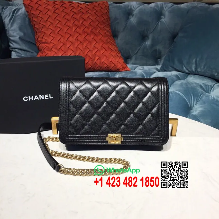 Chanel Boy Woc Taske 20cm Kaviar Læder Guld Hardware Forår/sommer 2019 Act 1 Kollektion, Sort