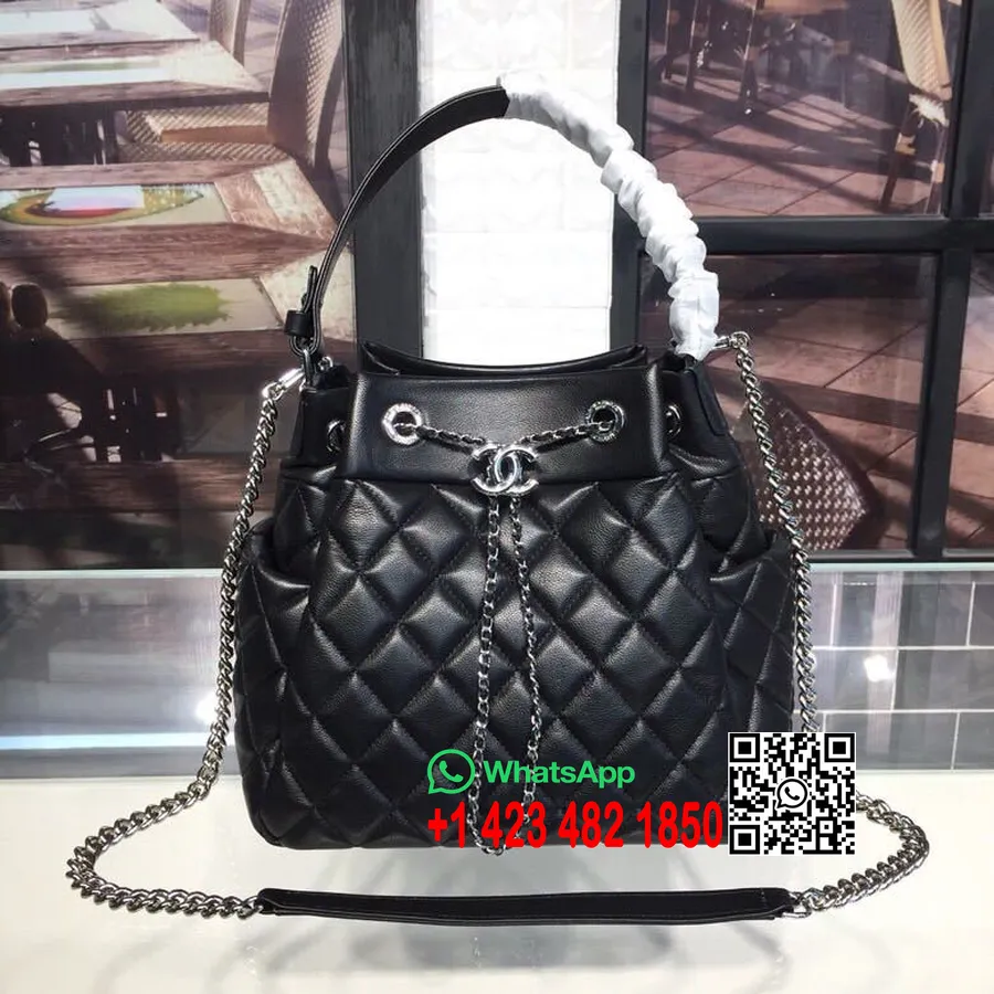 Bolso Bombonera Chanel Con Cordón 26 Cm Piel De Ciervo Herrajes De Rutenio Plateado Colección Primavera/verano 2019 Acto 2, Negr