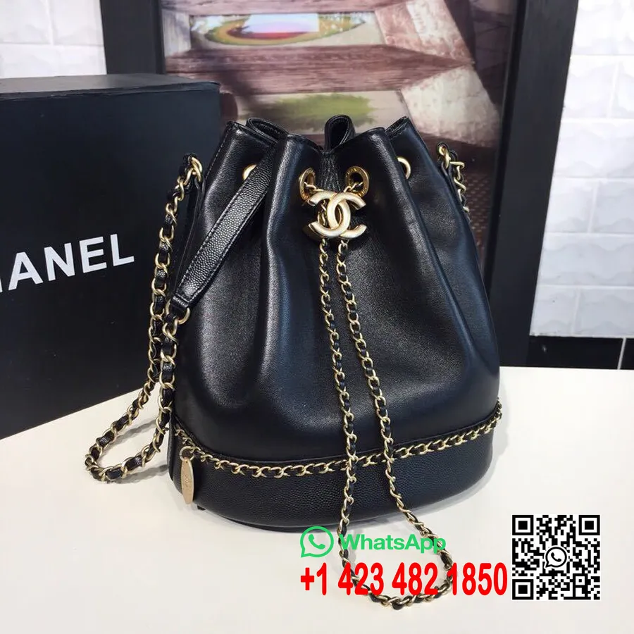 Chanel Tas Met Trekkoord Lamsleer/generfd Kalfsleer Gouden Hardware Lente/zomer Collectie Act 1 2019, Zwart