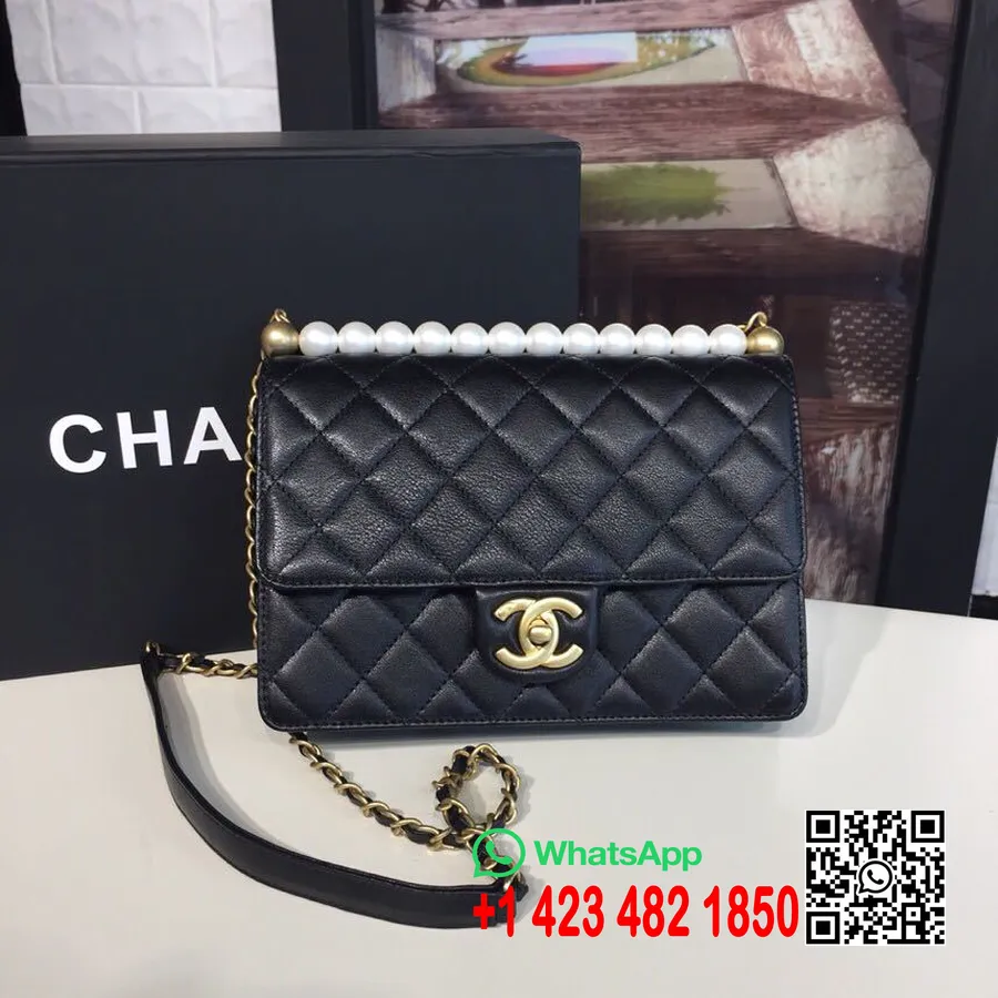 Bolso Chanel Con Asa Corta De Perlas 22 Cm Piel De Cordero Herrajes Dorados Colección Primavera/verano 2019 Acto 2, Negro