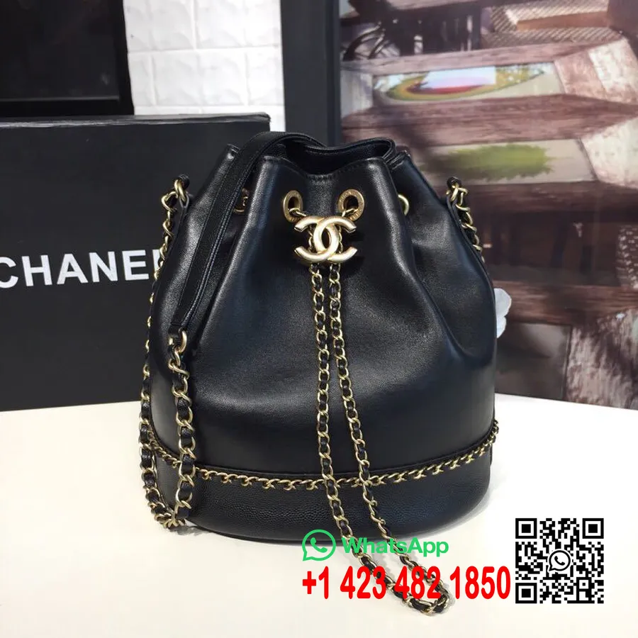 Chanel Tas Met Trekkoord Lamsleer/generfd Kalfsleer Gouden Hardware Lente/zomer Collectie Act 1 2019, Zwart