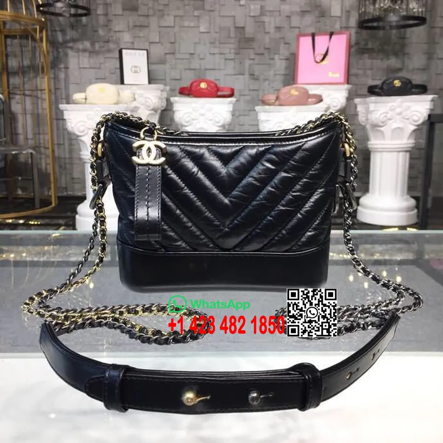 Chanel Gabrielle Chevron Sac Hobo Petit 20cm Cuir De Veau Vieilli Collection Automne/hiver 2018 Acte 1 2018 Noir