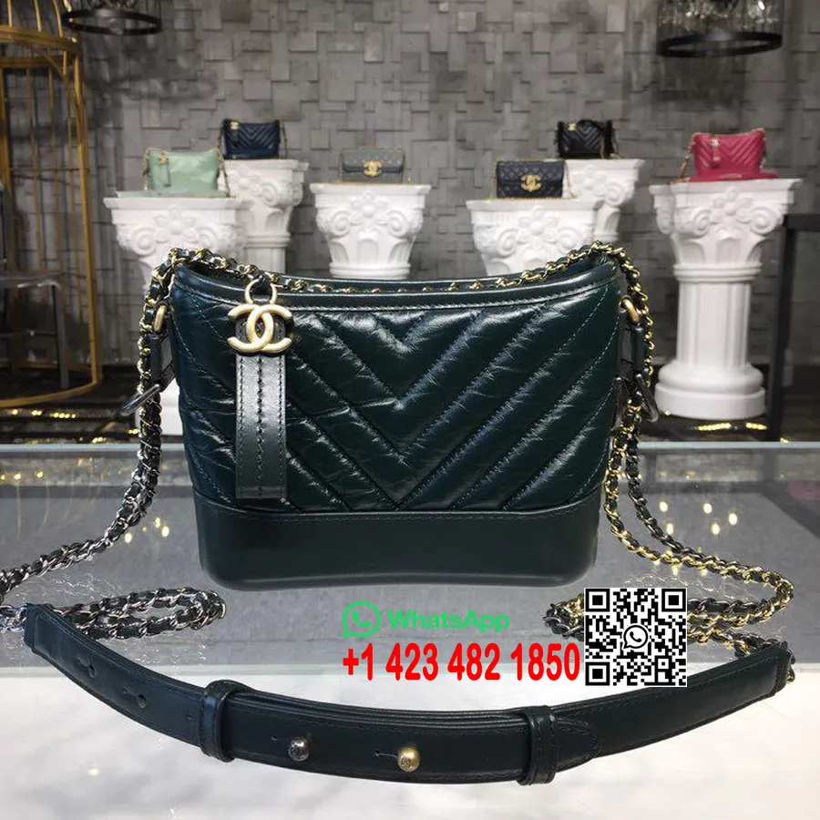 Chanel Gabrielle Chevron Sac Hobo Petit 20cm Cuir De Veau Vieilli Collection Automne/hiver 2018 Acte 1 2018 Vert Foncé