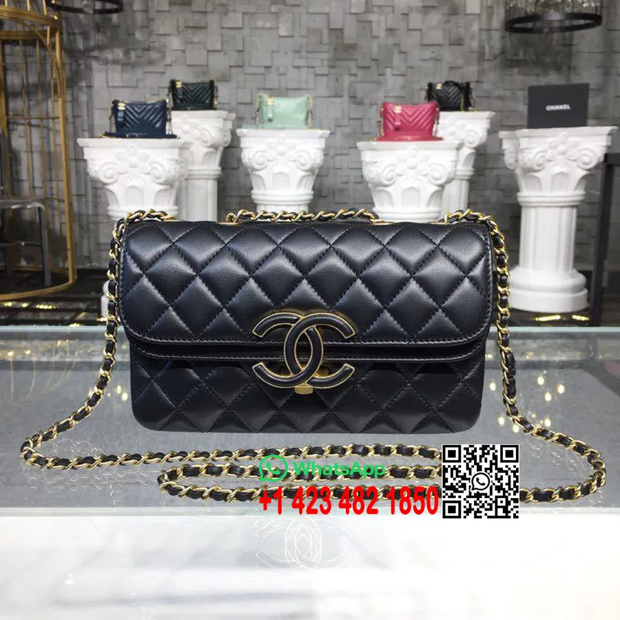 Chanel Enamel CC Flap Bag 22cm Aged Gold Hardware Lambskin Leather Metiers d Art Paris-Hamburg 2018 Collection Black