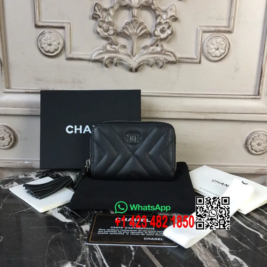 Chanel Diagonal Chevron Coin Wallet Silver Hardware Caviar Leather Spring/Summer Act 1 2018 Collection Black