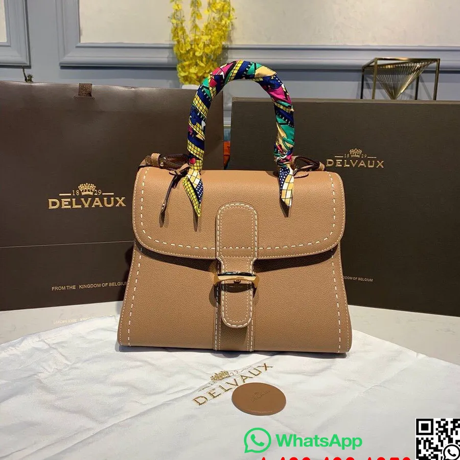 Sac Delvaux Sellier Brillant à Rabat 28cm Cuir De Veau Grainé Matériel Doré Collection Automne/hiver 2019, Beige