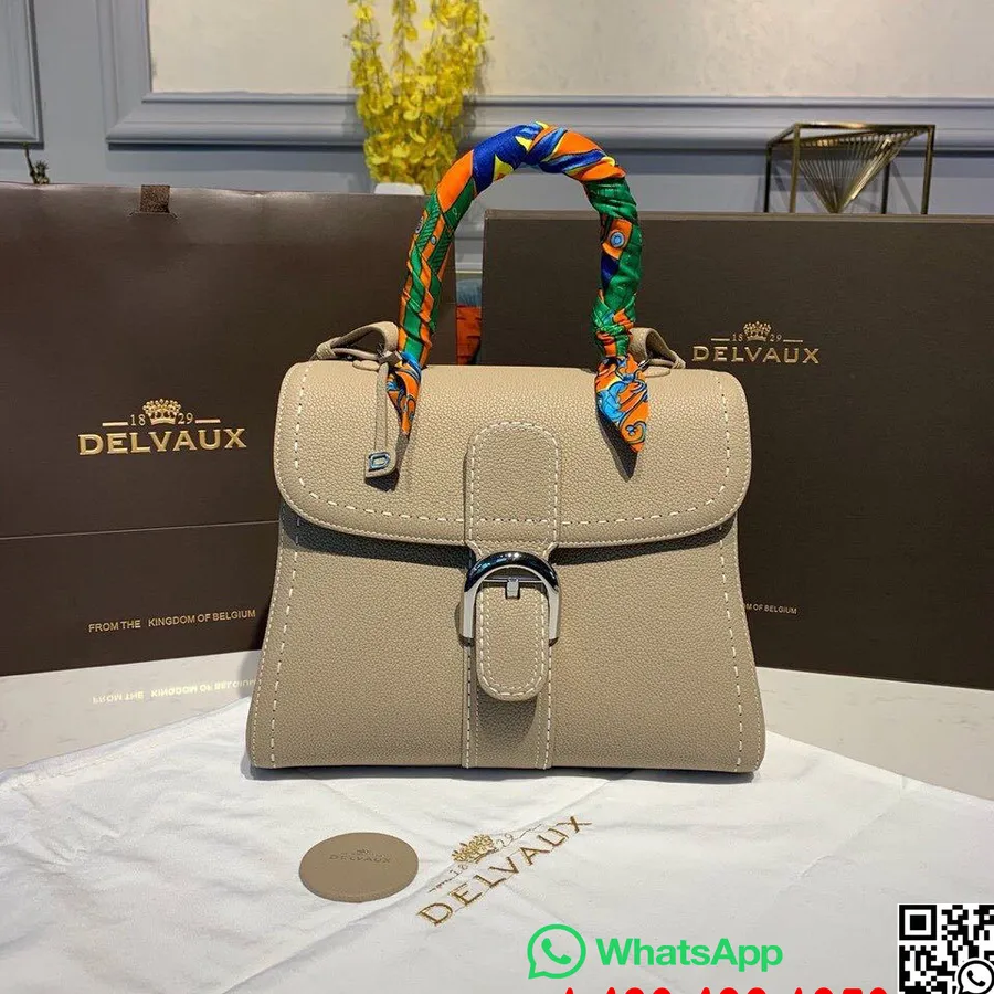 Sac Delvaux Sellier Brillant à Rabat 28cm Cuir De Veau Grainé Matériel Doré Collection Automne/hiver 2019, Gris Clair