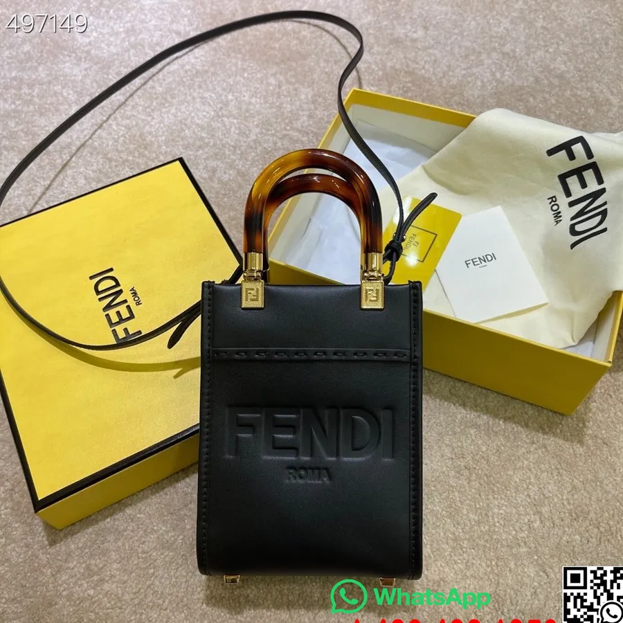 Fendi Mini Sunshine Alışveriş Çantası 18 Cm Dana Deri Sonbahar/Kış 2021 Koleksiyonu, Siyah