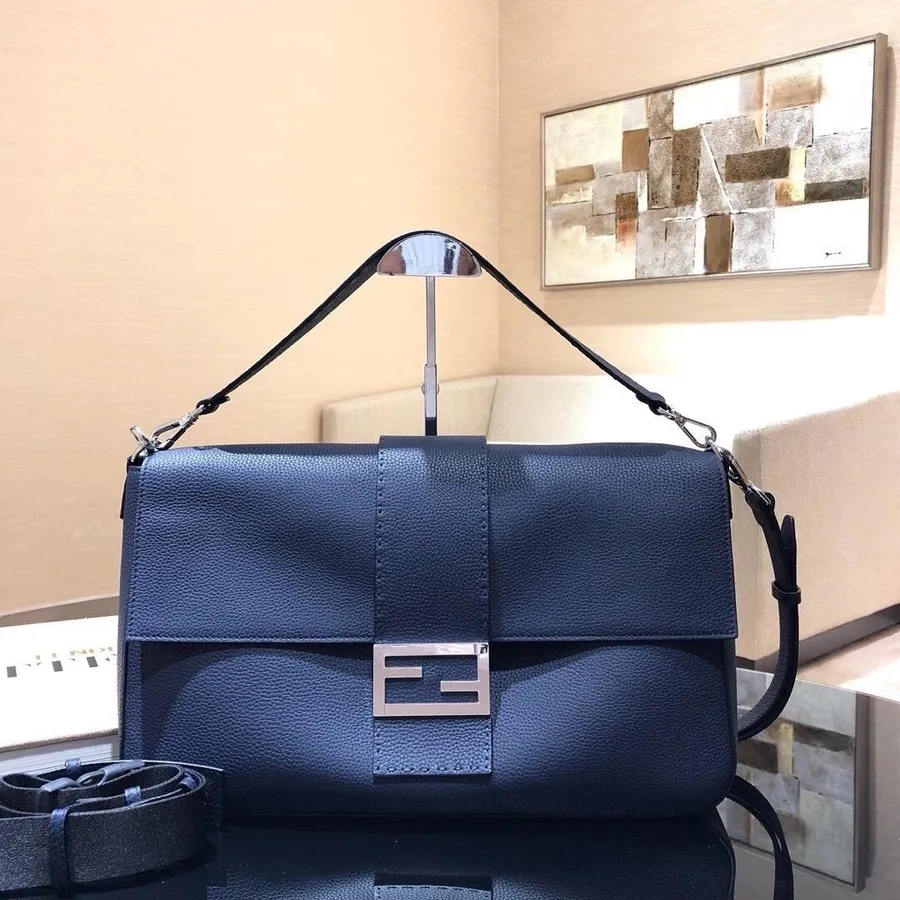 Fendi Ff Baguette Geantă De Umăr, 42 Cm, Piele De Vițel, Colecția Toamnă/iarna 2020, Bleumarin