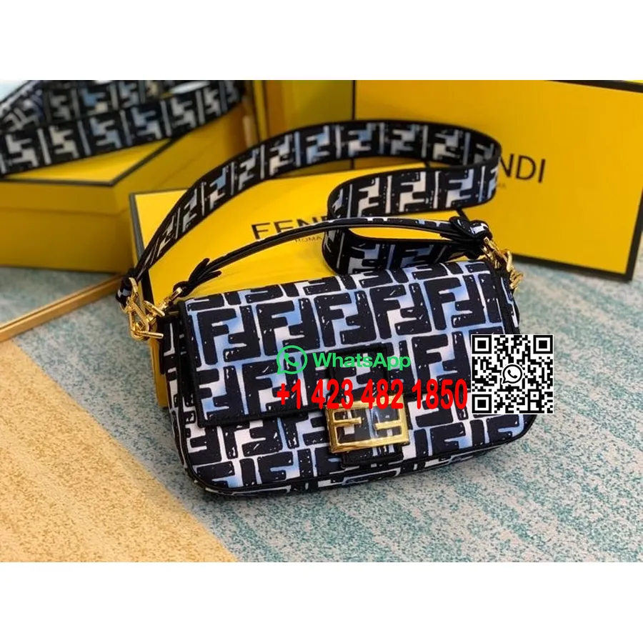 Fendi X California Sky Ff Logo Sac Baguette En Toile 26cm Collection Automne/hiver 2020, Noir/bleu