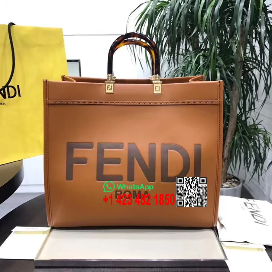 Fendi Sunshine Shopper Taška 40cm Teletina, Kolekce Jaro/léto 2020, Hnědá