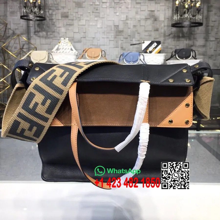 Fendi Flip Bag 30cm Kulit Anak Sapi Koleksi Musim Semi/musim Panas 2019, Hitam/cokelat