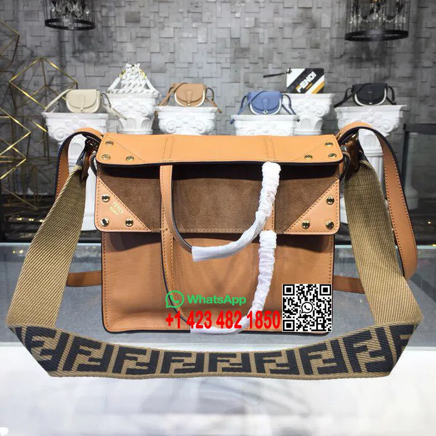 Sac Fendi Flip 25cm Cuir De Veau Collection Printemps/été 2019, Beige