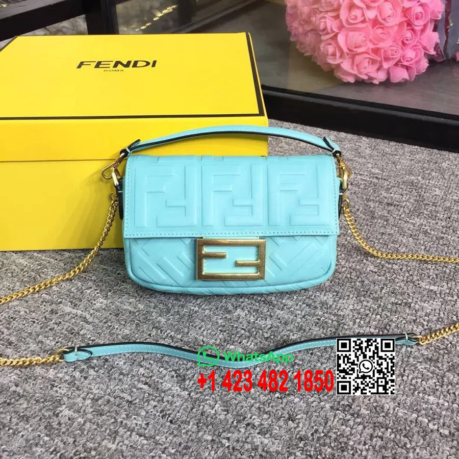 Fendi FF Geprägte Baguette-Tasche 18 Cm Frühjahr/Sommer-Kollektion 2019, Hellblau