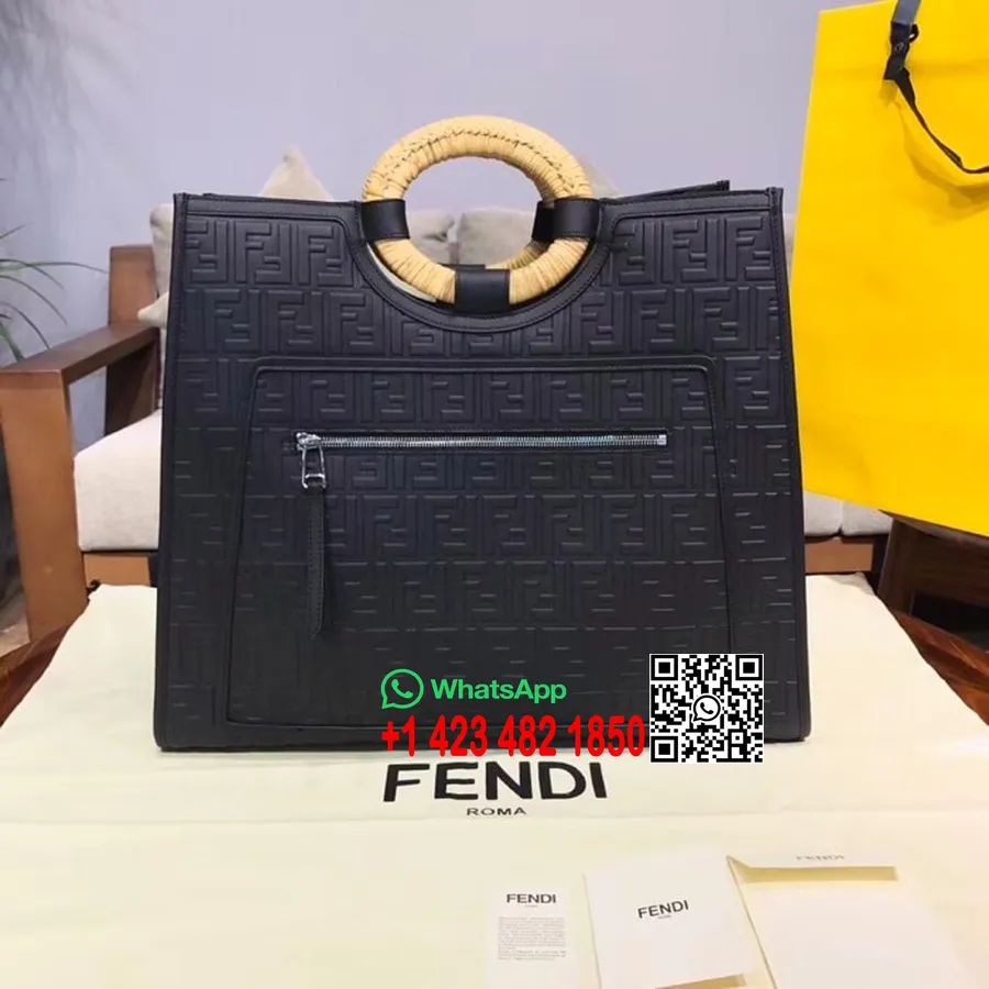 Fendi Ff релефно лого чанта Runaway Shopper от телешка кожа 45 см колекция пролет/лято 2018, черна