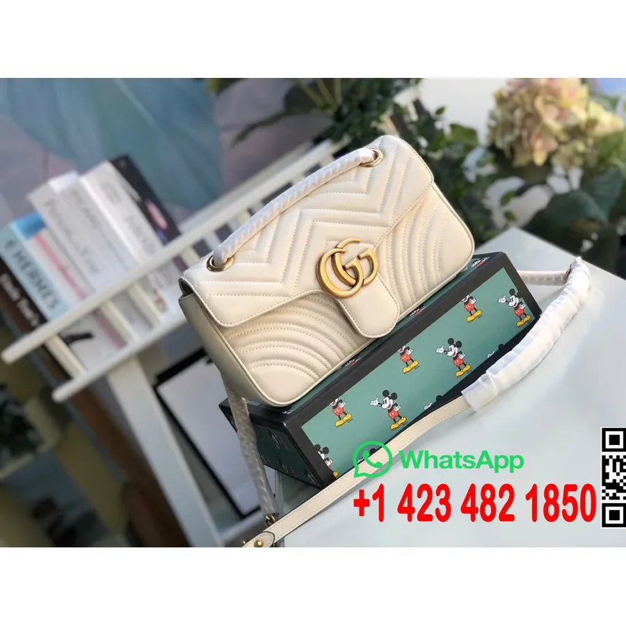 Сумка через плечо Gucci Marmont 26см 443497 из телячьей кожи, коллекция весна/лето 2020, белый