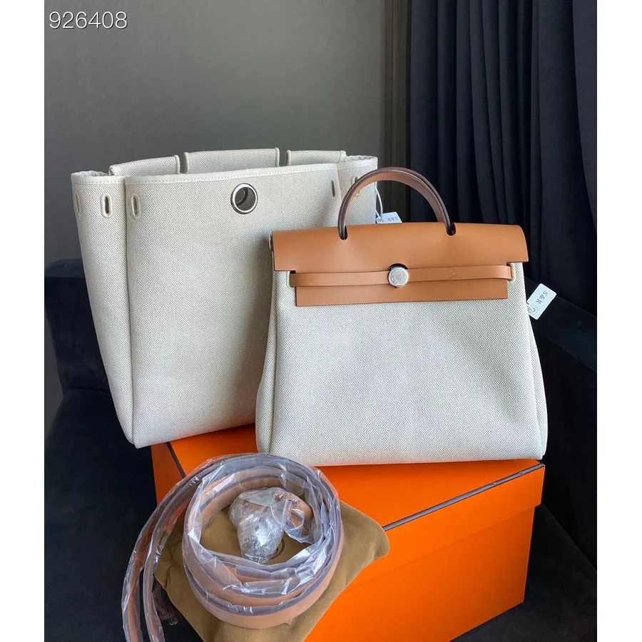 Hermes Toile H Herbag Kantung Dos Ransel 2 In 1 Siang 30cm Katun Kanvas Perangkat Keras Paladium, Krem/emas