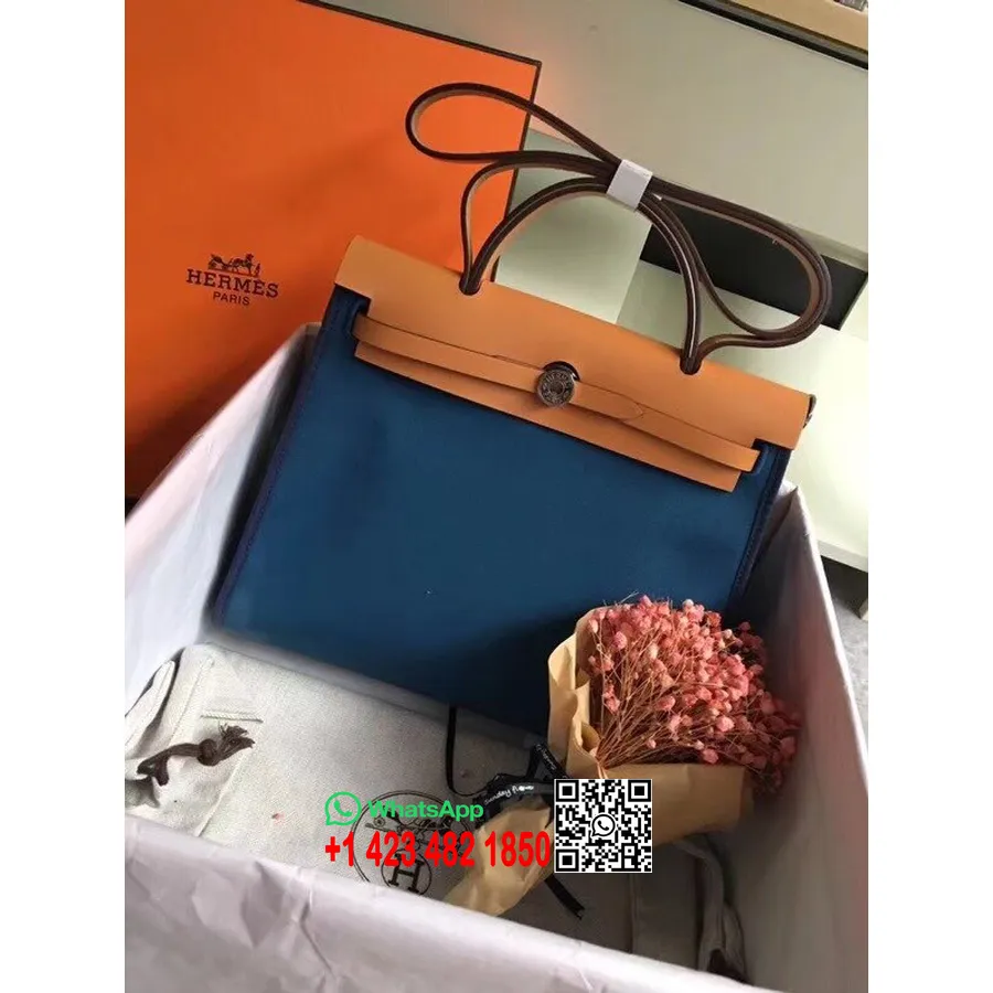 Hermes Toile H Herbag Zip PM 31 سم قطع معدنية من قماش البلاديوم، أزرق إزمير / ذهبي