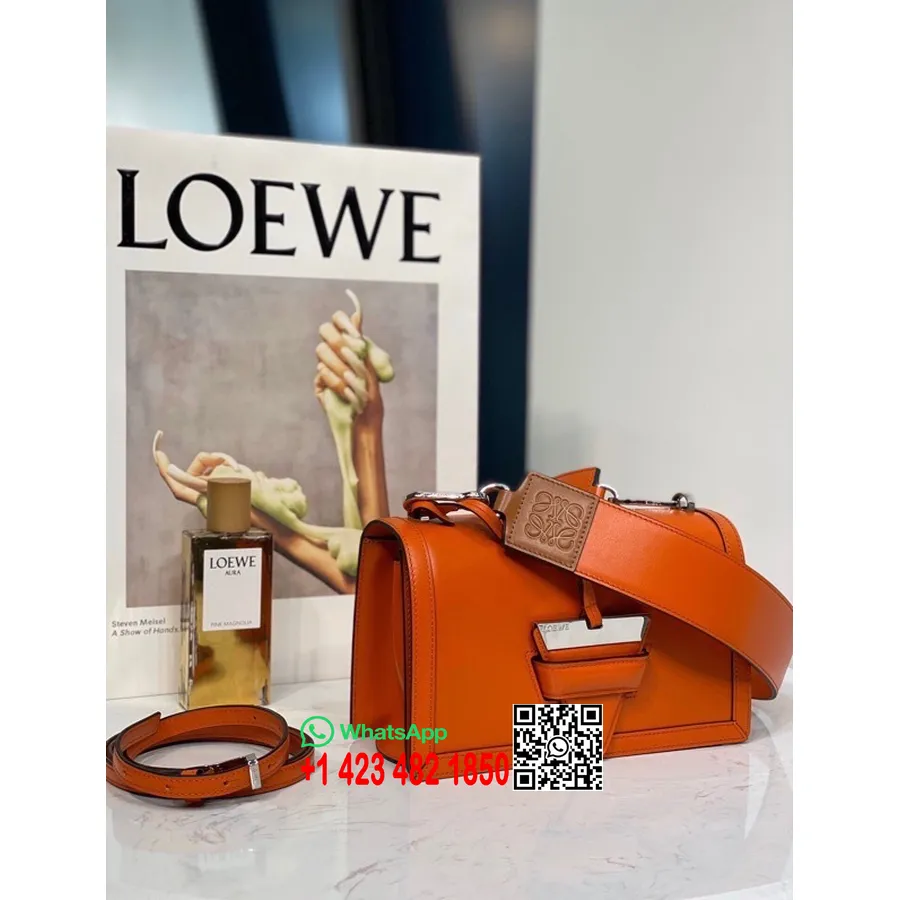 Loewe Barcelona Laukku 24cm 66014 Vasikkanahkainen Kevät/kesä 2022 Kokoelma, Oranssi