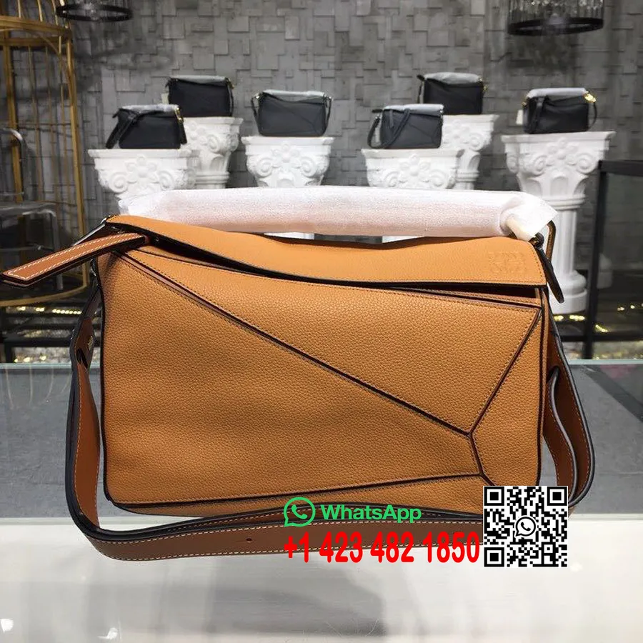 Loewe τσάντα παζλ 30cm, δέρμα μοσχαριού συλλογή άνοιξη/καλοκαίρι 2020, μαύρισμα