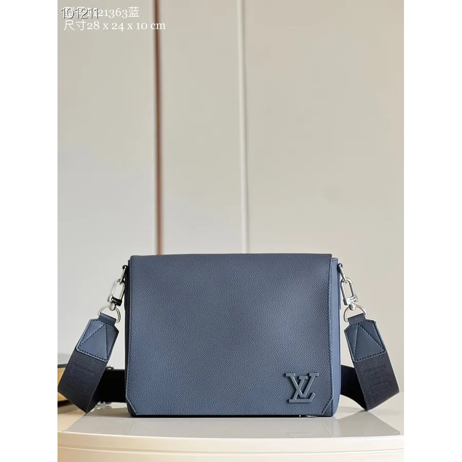 Louis Vuitton Takeoff Messenger 28cm Aerogram Rundleer Herfst/winter 2022 Collectie M21363, Marineblauw