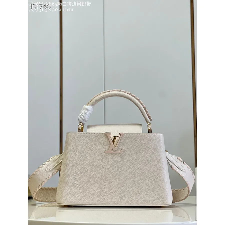 Sac Louis Vuitton Capucines Mm 31cm Avec Détail Point De Surjet En Cuir Taurillon Collection Automne/hiver 2022 M56399, Rose Tri