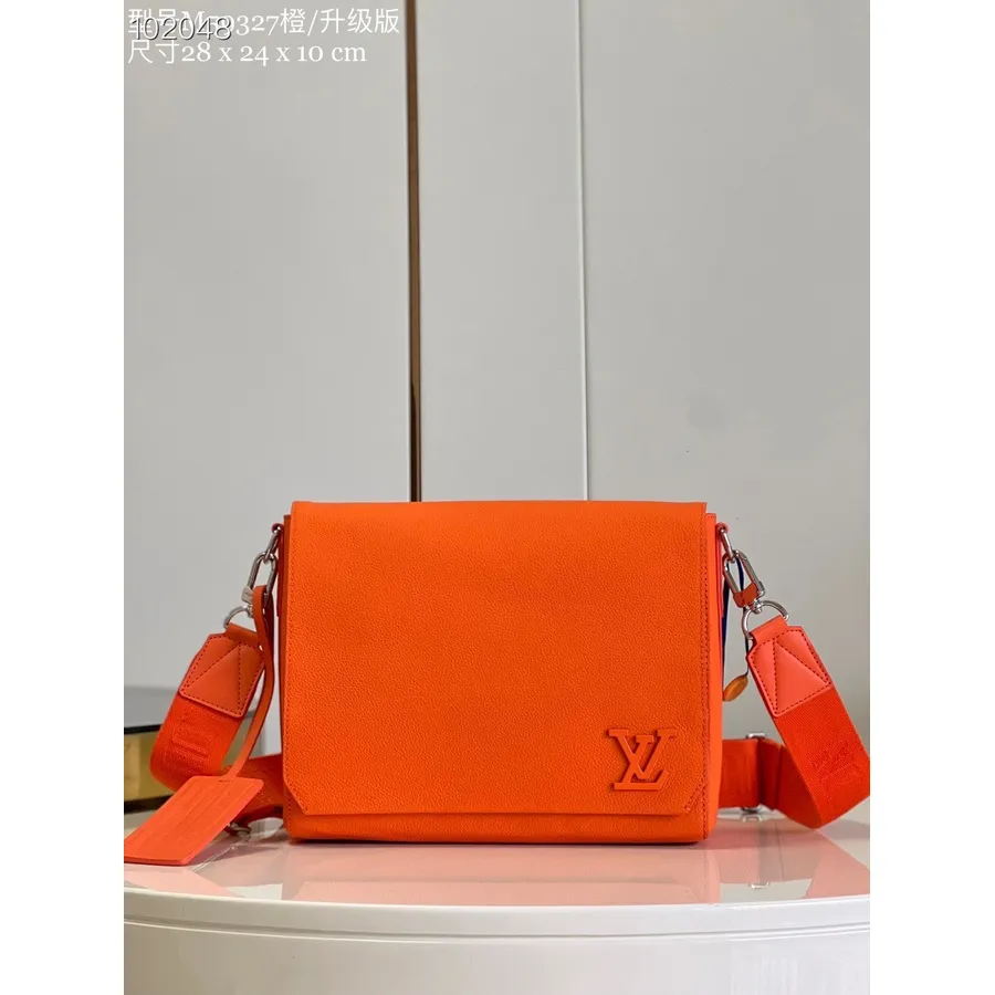 Louis Vuitton Takeoff Messager 28cm Cuir De Vachette Aérogramme Collection Automne/hiver 2022 M59327, Orange