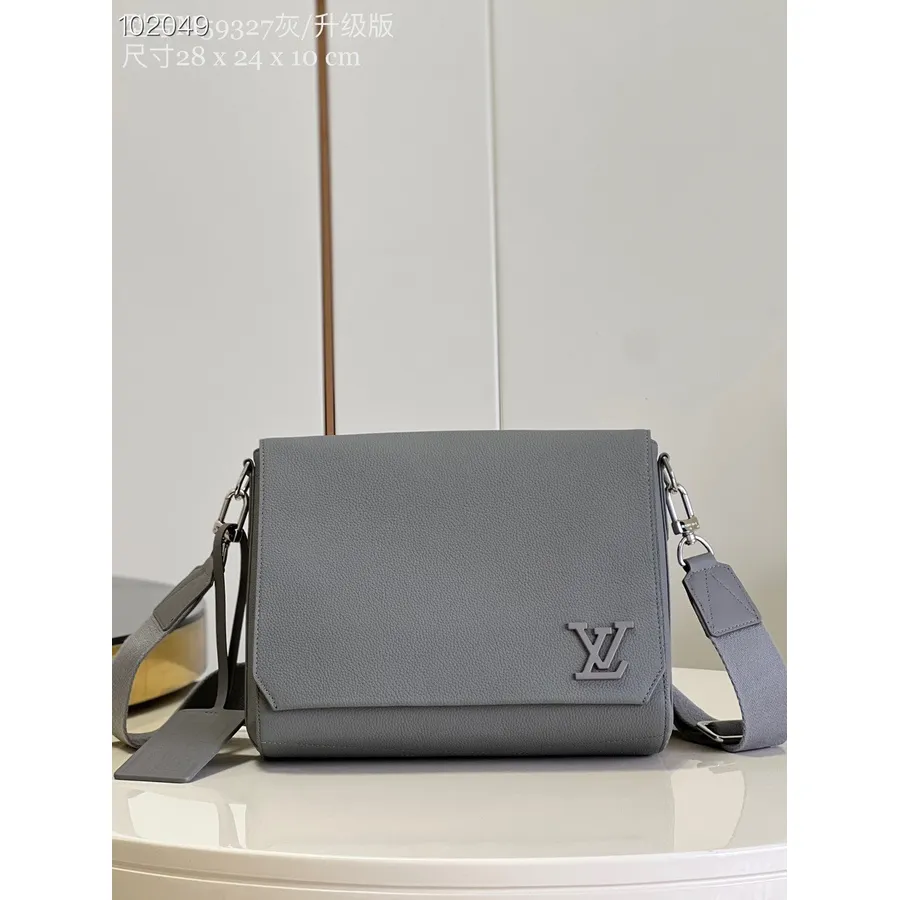 Louis Vuitton Takeoff Messager 28cm Cuir De Vachette Aérogramme Collection Automne/hiver 2022 M59327, Gris